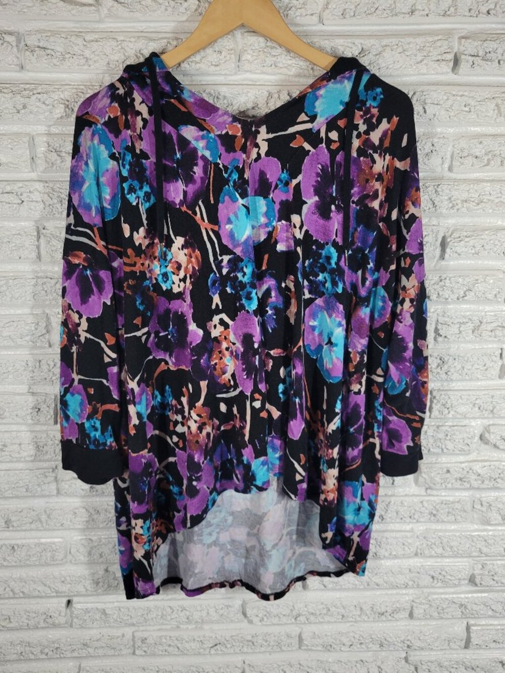 Westbound Floral Hoodie 3X Plus Size Asymmetric Pullover Multicolor FLO252E